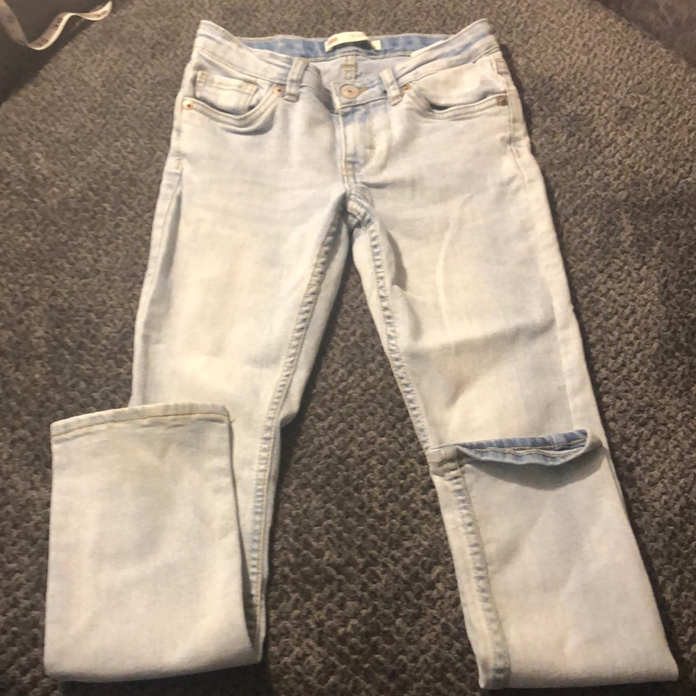 Levi’s 711 Skinny Jeans